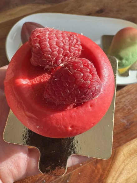 Cheesecake framboise (4 pièces)