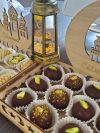 Coffret de 12 Boulettes d’amande pistache au chocolat