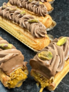 Éclair chocolat pistache