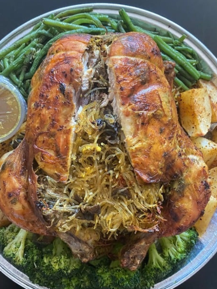 Poulet farci au vermicelle chinois rôti au four - jeudi 10 juillet