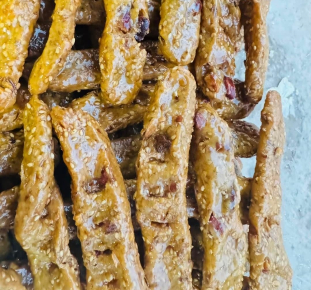 Mkhara9 Special Ramadan aux amandes , noisettes et sésames (500g) – Image 2